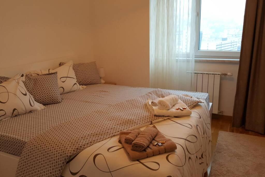 Fantasy Apartment Тузла Экстерьер фото